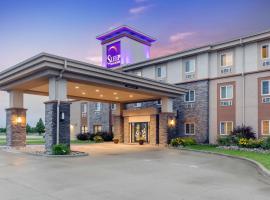 Sleep Inn & Suites Grand Forks Alerus Center，位于格兰福克北达科他大学附近的酒店