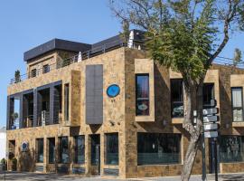 Hotel LB Lebrija by MA 22 Puntos，位于莱夫里哈的酒店