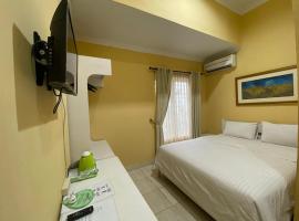 Omah Inap D24 Syariah near Universitas Aisyiah Yogyakarta Mitra RedDoorz，位于斯勒曼的酒店