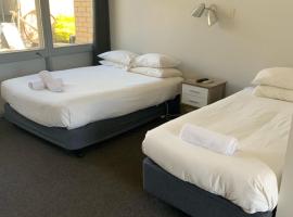 HOPETOUN COMMUNITY HOTEL MOTEL，位于Hopetoun的酒店