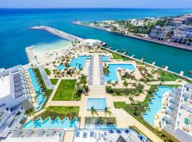 TRS Cap Cana Waterfront & Marina Hotel - Adults Only - All Inclusive，位于蓬塔卡纳freshwater lagoons附近的酒店