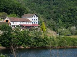 Logis Hôtel Belle Vue