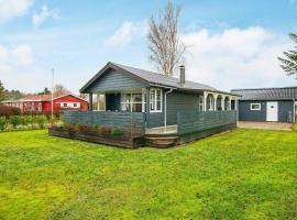 8 person holiday home in Haderslev，位于哈泽斯莱乌的酒店