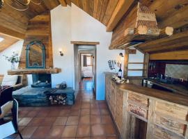 Charming chalet, 3 rooms, 6 to 8 persons, Meribel, Les Allues，位于莱斯奥琉斯的酒店