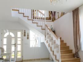 Vila Maria，位于莱斯诺夫的酒店