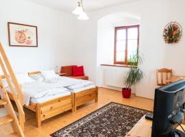 Penzion U sv. Jana - Kraselovský Dvůr，位于Kraselov的酒店