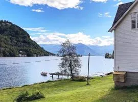 6 person holiday home in øystese