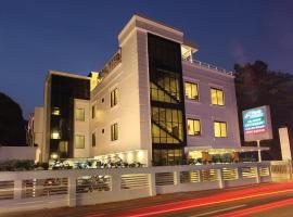 Hotel Park Residency Kozhencherry，位于Kozhancheri的酒店