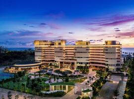 Pullman Phu Quoc Beach Resort，位于富国的酒店