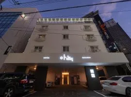 The Hyoosik Aank Hotel Daejeon Yongjeon 1st Branch