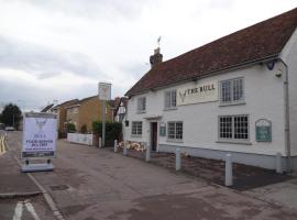 布尔宾馆，位于Barton in the Clay的酒店