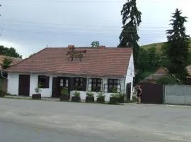 Cserekert, Alszegi Porta