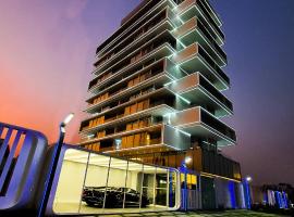 Number One Oxford Street Hotel & Suites，位于阿克拉的酒店