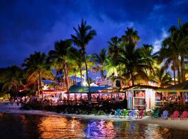 Capt Hirams Resort，位于塞巴斯蒂安的酒店