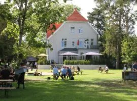 Villa Glanzstoff
