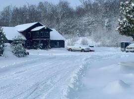 Tug Hill Resort，位于Redfield的酒店