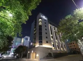 Dongdaegu Station Eastern Hotel