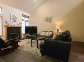 Skyline Condo 02