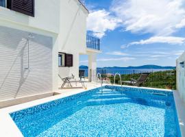 Villa Sofija Dubrovnik & Peljesac Region，位于斯拉诺的乡村别墅