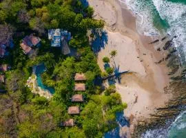 Hotel Nantipa - A Tico Beach Experience