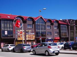 Hotel Oxigen Petrosani，位于彼得罗沙尼的酒店