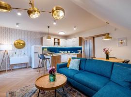 TATRYSTAY Cactus Luxury Apartment High Tatras，位于韦尔卡鲁穆尼卡的酒店