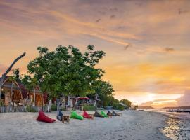 Santen Beach Bungalows，位于珀尼达岛的酒店