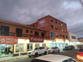 Porto Hotel，位于阿罗约多萨尔的酒店