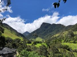 Cabañas Valle del Cocora La Truchera，位于萨兰托的酒店