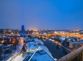 E&A Royal Luxury Apartments, Bydgoszcz - SKYLINE，位于比得哥什Focus Mall Bydgoszcz购物中心附近的酒店