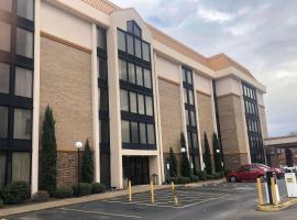 AmericInn by Wyndham Memphis East，位于孟菲斯的酒店