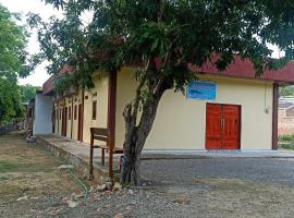 Penginapan asidik，位于马卡萨的酒店