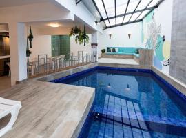 H Hotel，位于巴拉奈里奥-坎布里乌的酒店