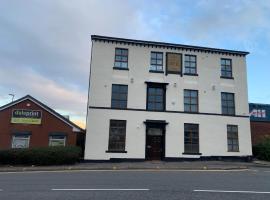 Molesworth hotel，位于罗奇代尔的酒店