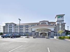 Holiday Inn Express & Suites Tacoma South - Lakewood, an IHG Hotel，位于莱克伍德Holiday Park JBLM附近的酒店