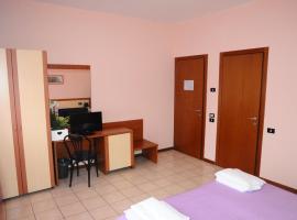 Hotel Cippa’s，位于Villadose的酒店