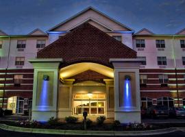 智选假日拉普拉塔酒店，位于拉普拉塔College of Southern Maryland附近的酒店