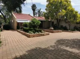 Gluckman Drive Guesthouse