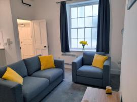 Eastgate Hideaway - central, luxury apartment on Chester's historic rows，位于切斯特的度假短租房