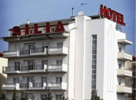 Hotel Silia，位于Síndos的酒店