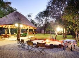 Mulati Luxury Safari Camp，位于Gravelotte的酒店