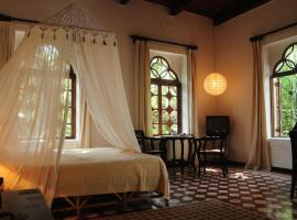 Marbella Guest House，位于Sinquerim的酒店