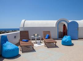 Sunrise Apartment Santorini，位于安坡里奥圣托里尼的家庭/亲子酒店