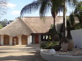 Waterglen Guest Lodge，位于勒斯滕堡的酒店