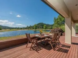 The Lakes - Pauanui Holiday Home