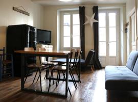 Appartement Barcelonnette centre，位于巴斯洛内特的酒店