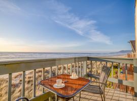 Whale Watcher Condo 3 - Meredith Lodging，位于洛克威海滩的酒店
