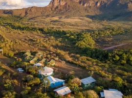 Pousada Morro da Baleia，位于戈亚斯州上帕莱索Chapada dos Veadeiros Natural Park附近的酒店