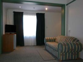 The New Whyalla Hotel，位于怀阿拉的酒店