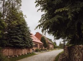 Osada pod Lipą，位于Ostrowice的酒店